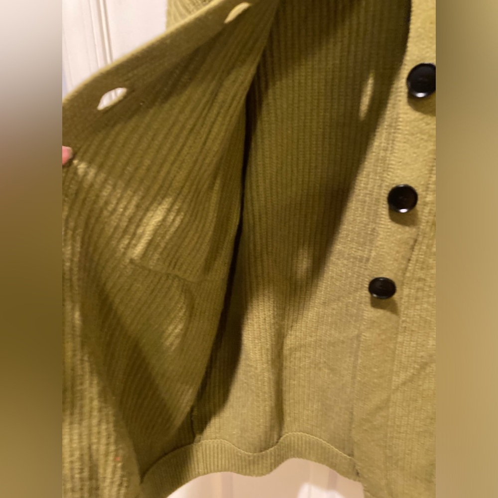 Silk Maison 100% Wool Career Office Chunky Avocado Green Fall Sweater Coat SZ S - Picture 16 of 16